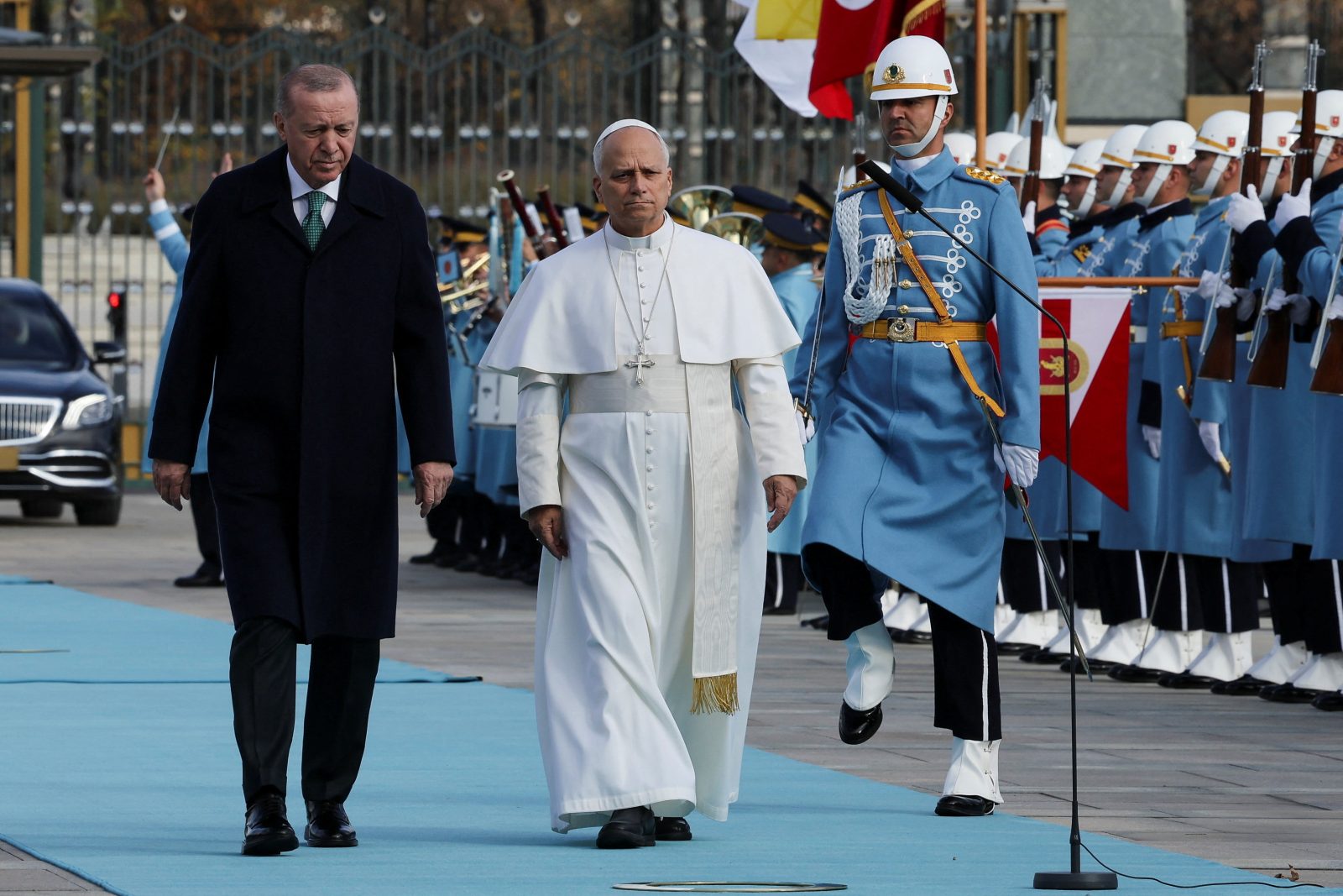 Ο ΠΑΠΑΣ ΛΕΩΝ ΣΤΗΝ ΑΓΚΥΡΑ – Η ΥΠΟΔΟΧΗ ΕΡΝΤΟΓΑΝ